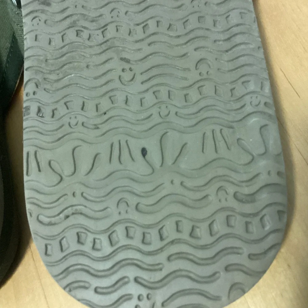 Sanuk Big Swell Flip Flops Sandals Olive Green Men Size 13 Vacation‎ Beach Pool